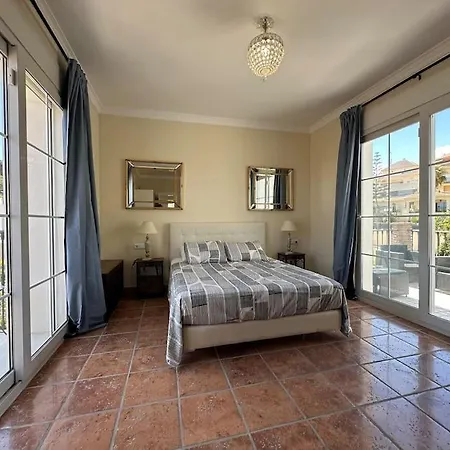 R35 Spacious Private Villa&pool&spa וילה מארבלה